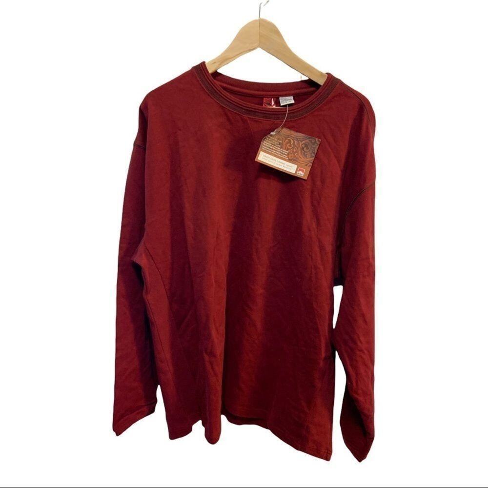 Marlboro cigarette brand long sleeved heavy red tee shirt NWT 2004! Sz XL